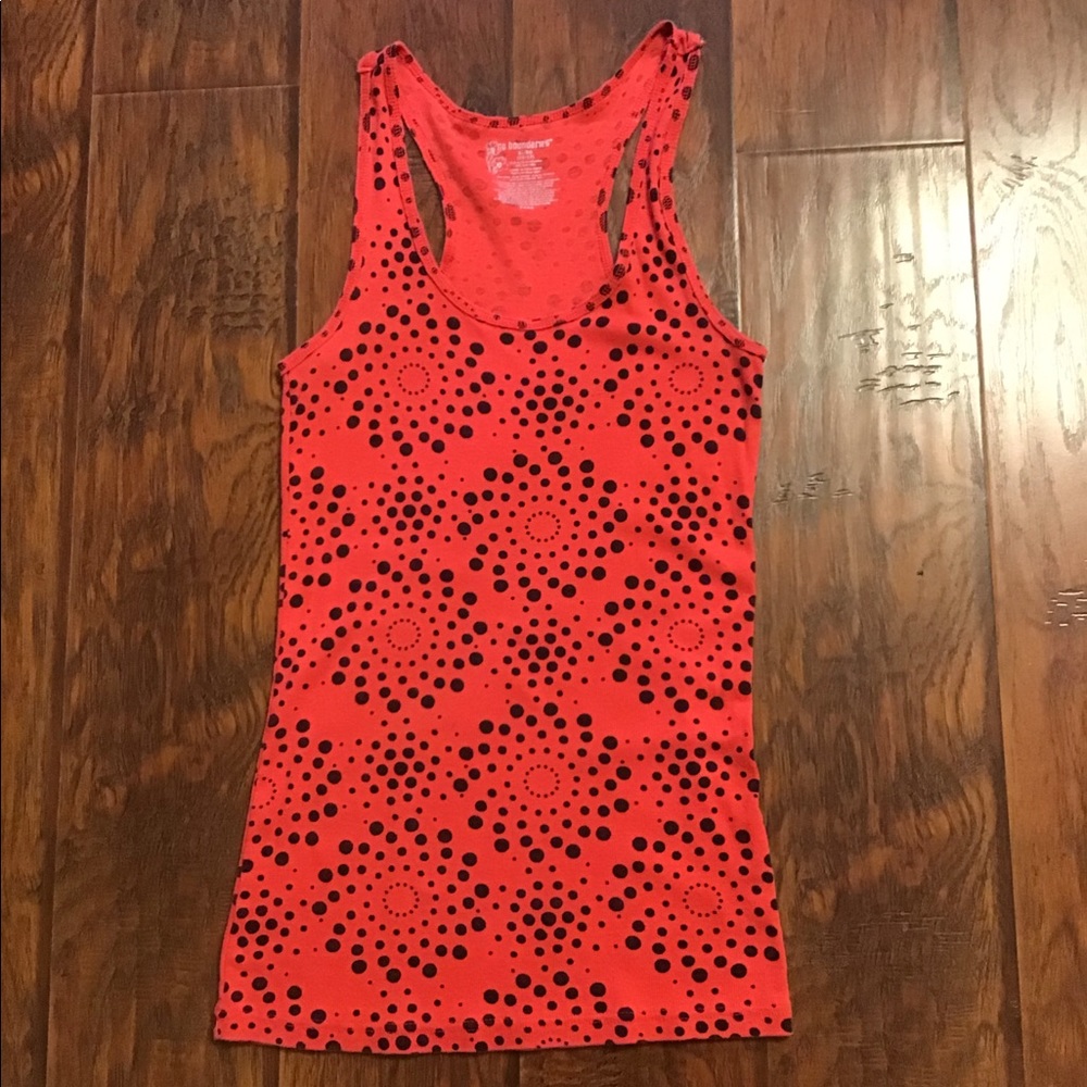 3 Tank Top Bundle - Picture 2 of 10